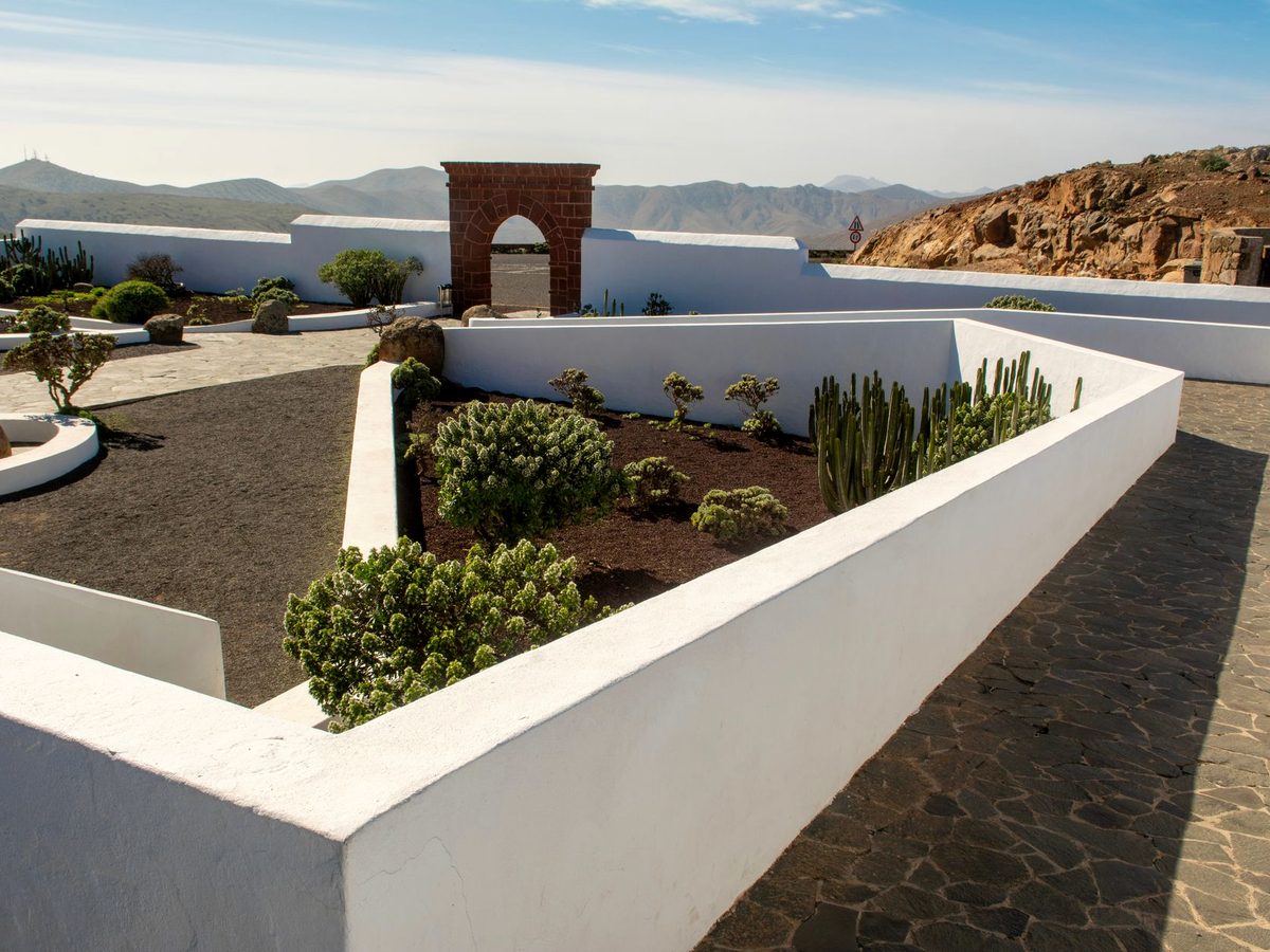 White walls in Betancuria, the old capital