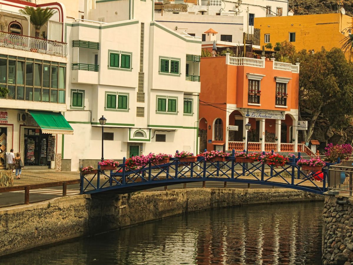 A canal bridge at Puerto de Mogán