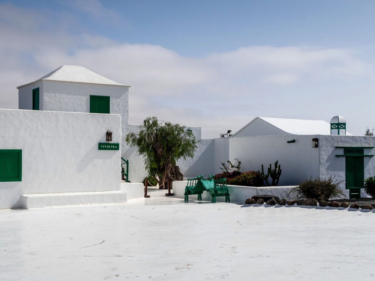 Whitewashed walls and green paintwork, the standard look across the island
