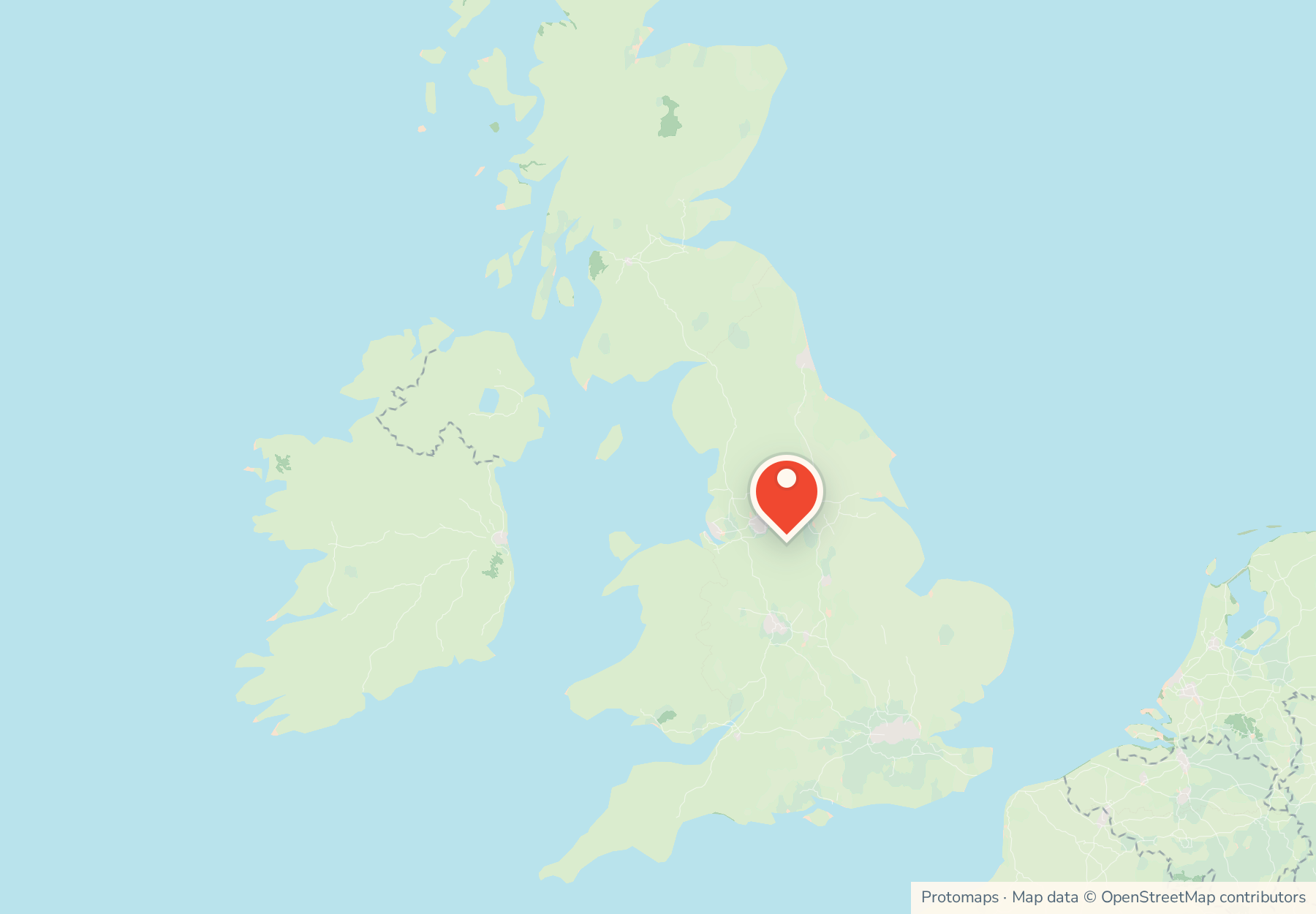 Map of the United Kingdom with the Peak District pinned in central England.
