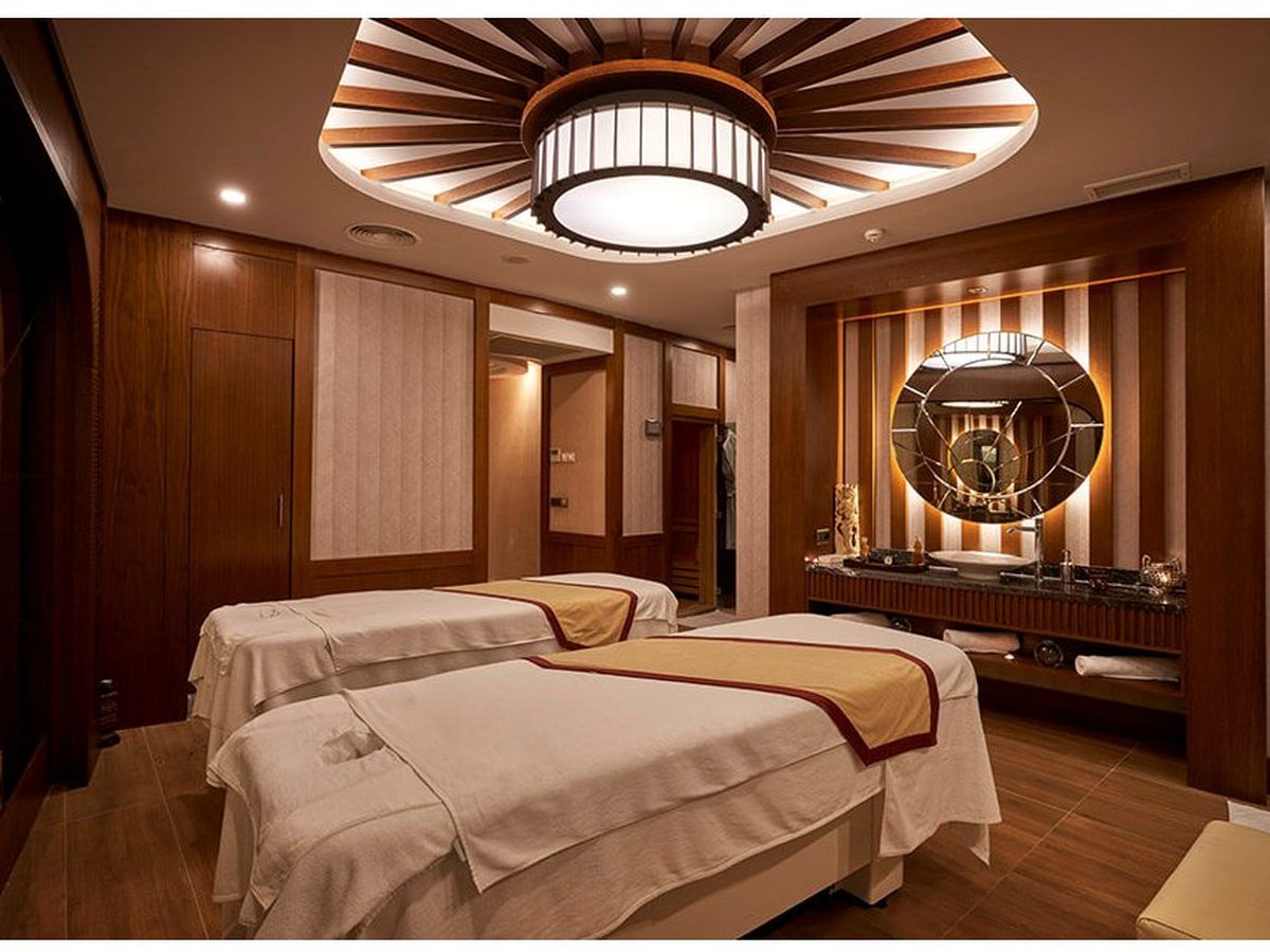 A twin treatment room