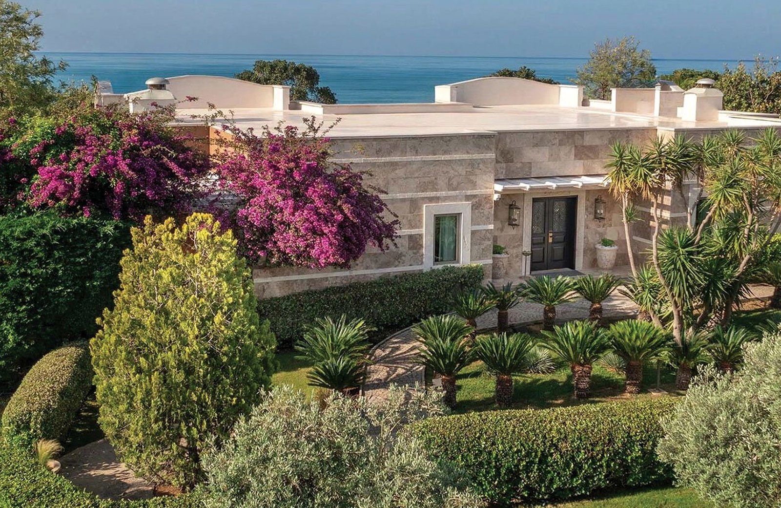 Ela Excellence Resort Belek: a five-star all-inclusive on its own beach in Belek, on the Turkish Mediterranean coast.