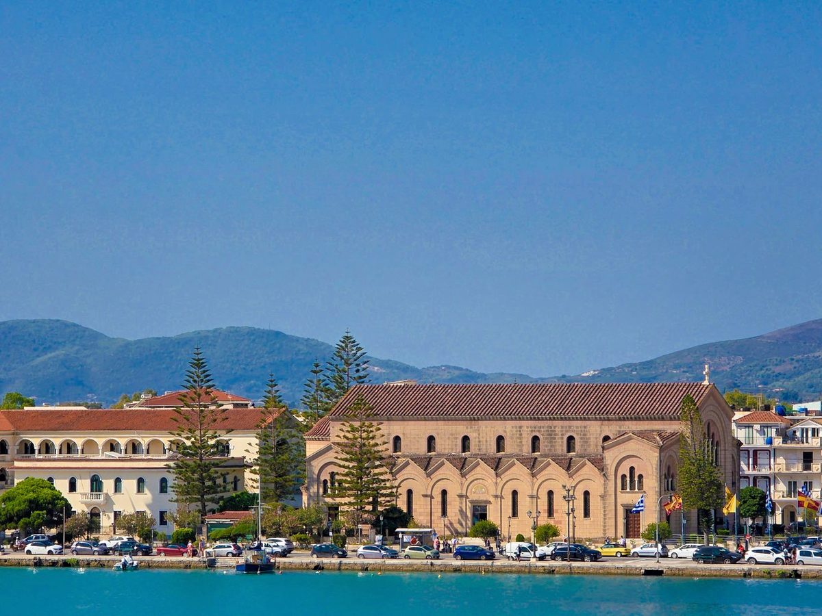 Agios Dionysios church by the port